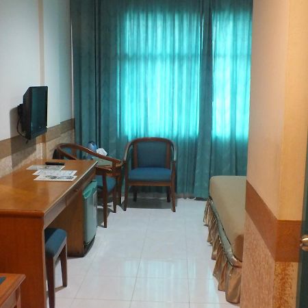 Hotel Puri Kwitang 雅加达 外观 照片